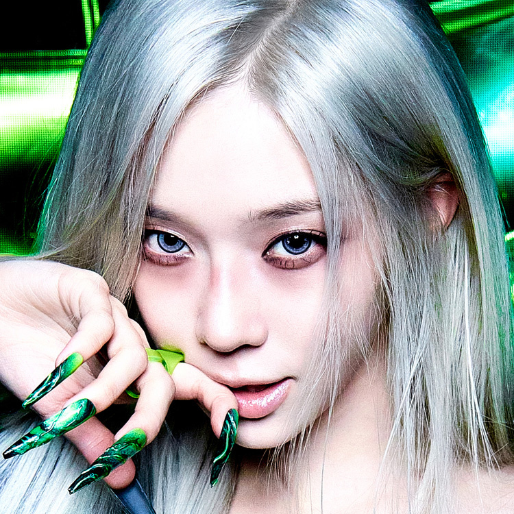 윈터 (WINTER)