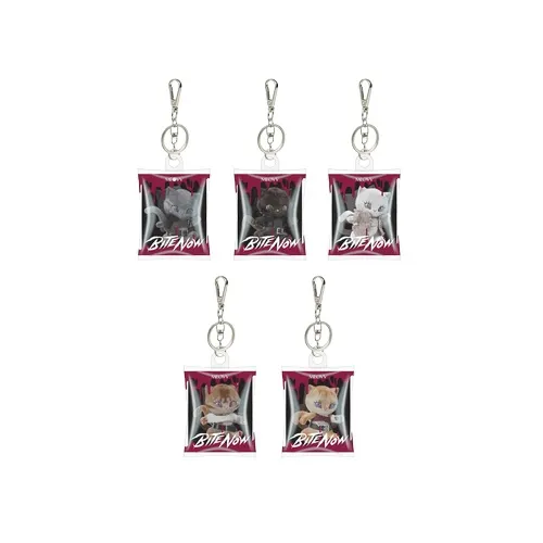 MEOVV (미야오) - MEOVV CHARACTER HOLOGRAM RANDOM KEYCHAIN - BITE NOW OFFICIAL MERCH