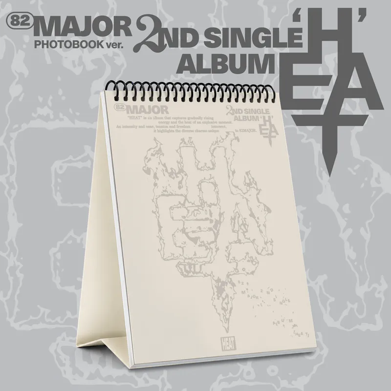 82MAJOR(82메이저) - 2ND SINGLE ALBUM [HEAT] (PHOTOBOOK ver.)