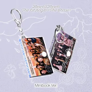 [랜덤] 하츠투하츠 (Hearts2Hearts) - 싱글 1집 [The Chase] (Minibook Ver.)(스마트앨범)