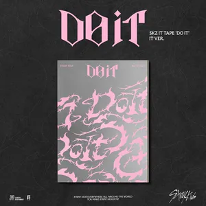 Stray Kids (스트레이 키즈) - SKZ IT TAPE [DO IT] (IT VER.)