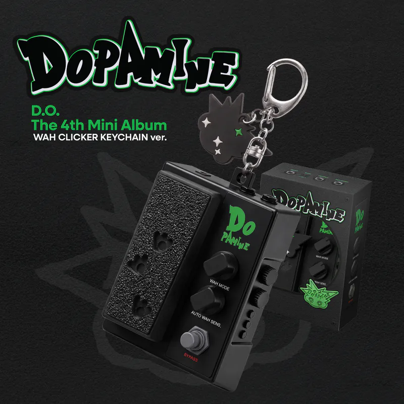 도경수(D.O) - DOPAMINE – The 4th Mini Album (WAH CLICKER KEYCHAIN ver.)