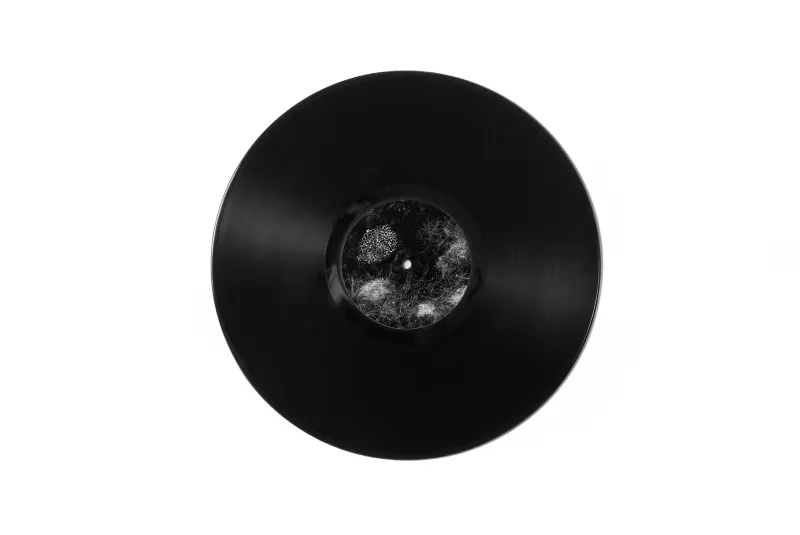 끝없는잔향속에서우리는 - [우연의 연속에 의한 필연 ] (180g 블랙반 LP / 게이트폴드 커버 / OBI) 4
