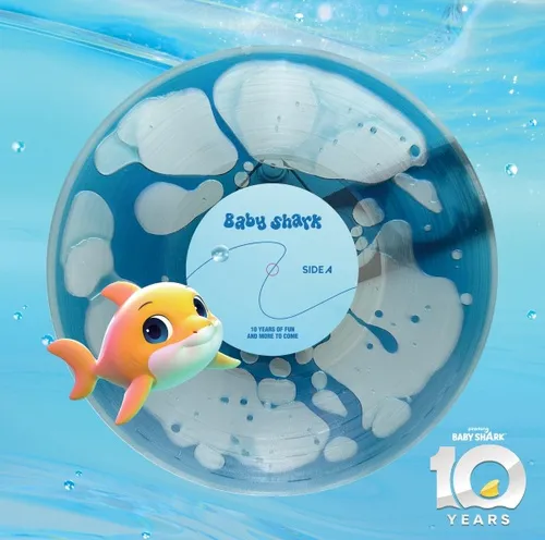핑크퐁 (Pinkfong) - 아기상어 10주년 한정판 앨범 (Baby Shark 10 Years Limited Edition)