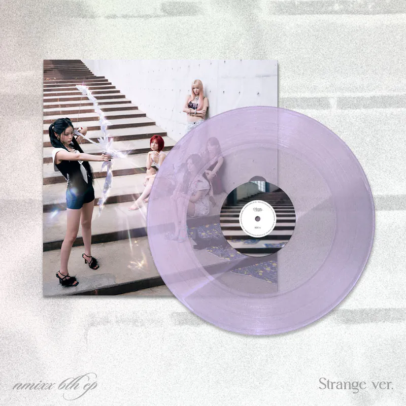 NMIXX - 미니 6집 Strange Muse (Strange Ver. / Muse Ver.) 4