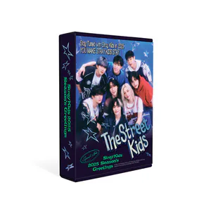 Stray Kids(스트레이 키즈) - Stray Kids 2025 Season’s Greetings [The Street Kids]